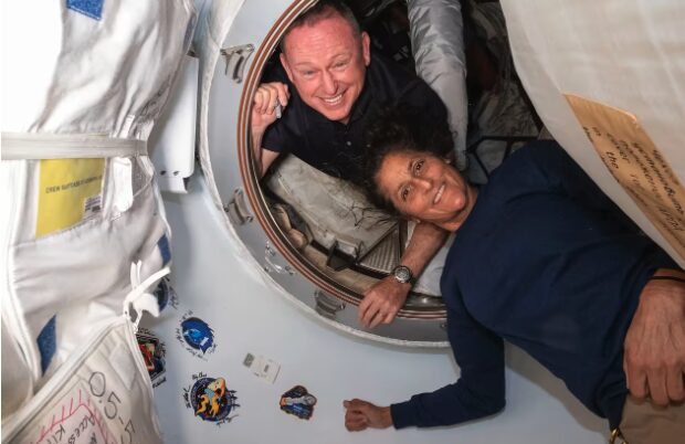 Butch Wilmore và Suni Williams