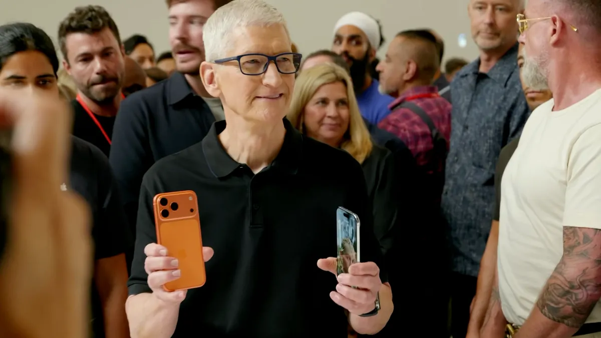 Giám đốc Tim Cook tại Apple Event
